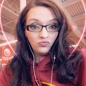 Meet your Posher, Candace